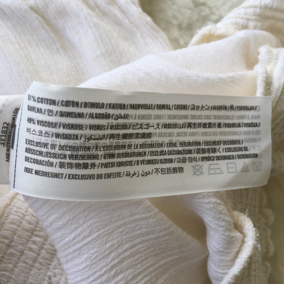 Hollister Cold Shoulder Peasant Blouse - Picture 6 of 6